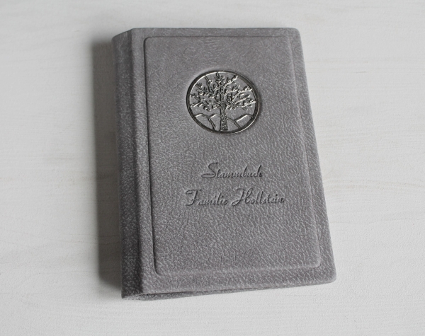 Stammbuch "Lebensbaum" aus hellgrauem Büffelleder